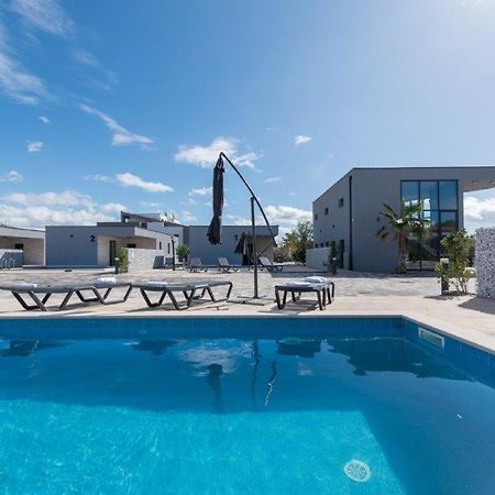More Exclusive Villas And Spa Vir Exterior photo
